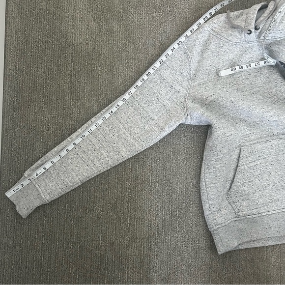 Carhartt Relaxed Fit Heather gray hooded sweatshirt - size small - Picture 8 of 8